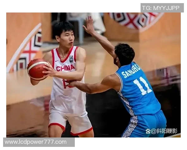 FIBA澳洲U18男篮对阵日本U18男篮精彩赛事回顾与分析